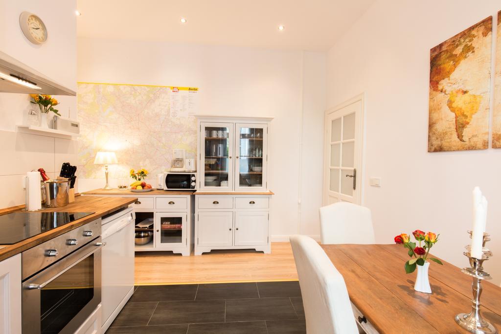 Fritz By Rockchair Apartments L Superhost Status L 3 Bedrooms Boxspringbeds 2 Bathrooms 2 Kitchen - Cozy Family & Business Flair Welcomes You! Берлін Екстер'єр фото