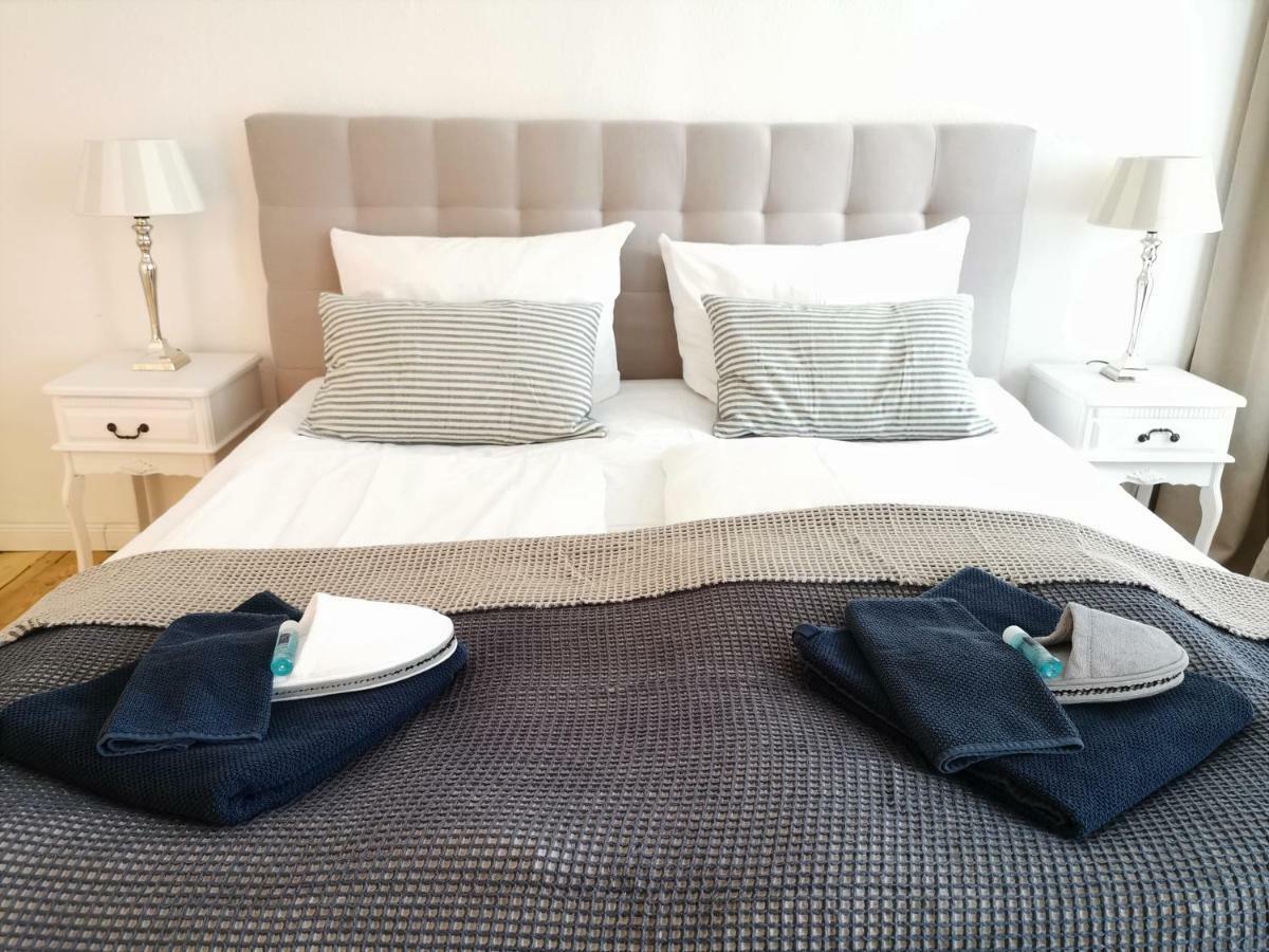 Fritz By Rockchair Apartments L Superhost Status L 3 Bedrooms Boxspringbeds 2 Bathrooms 2 Kitchen - Cozy Family & Business Flair Welcomes You! Берлін Екстер'єр фото
