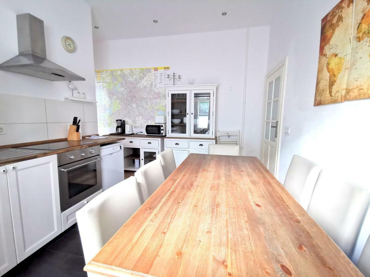Fritz By Rockchair Apartments L Superhost Status L 3 Bedrooms Boxspringbeds 2 Bathrooms 2 Kitchen - Cozy Family & Business Flair Welcomes You! Берлін Екстер'єр фото